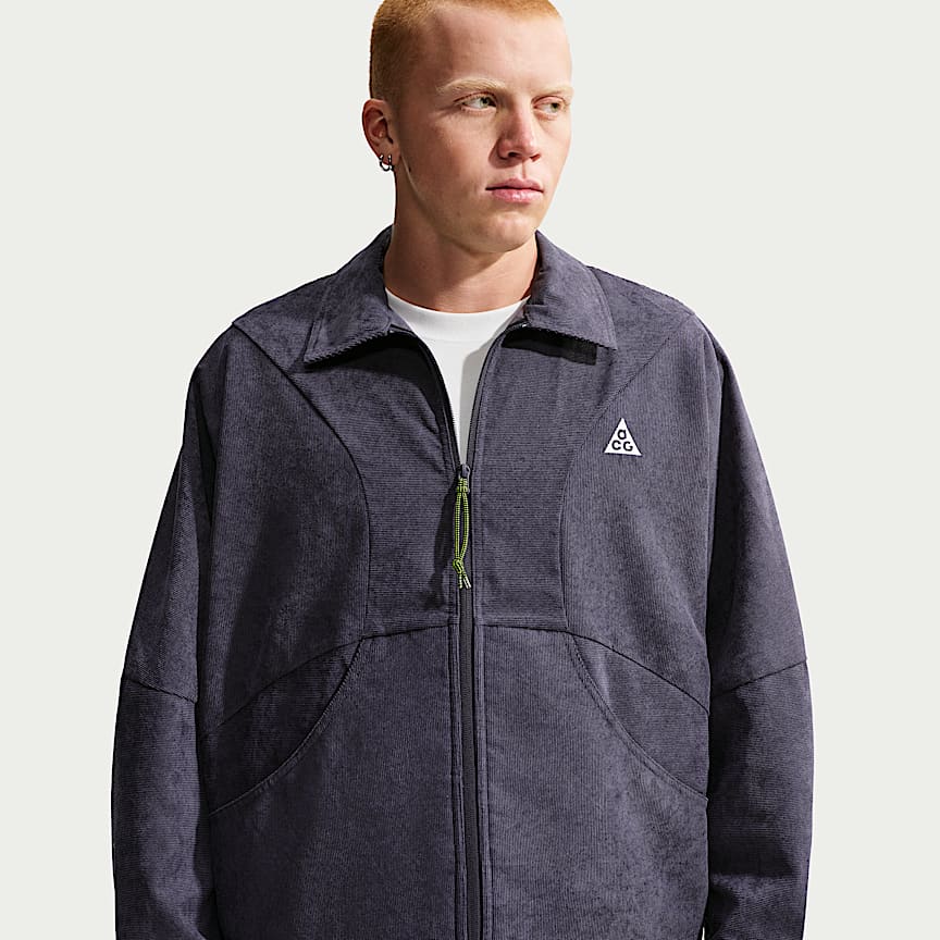 ACG Vault Dri-FIT Long-Sleeve Top. Nike IE